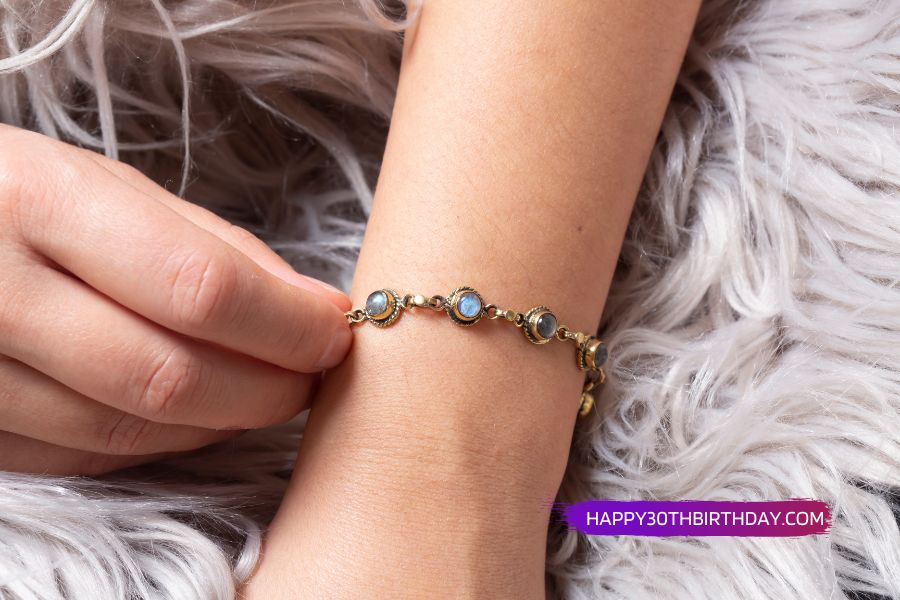 Birthday Gift Ideas for Sister Turning 30
